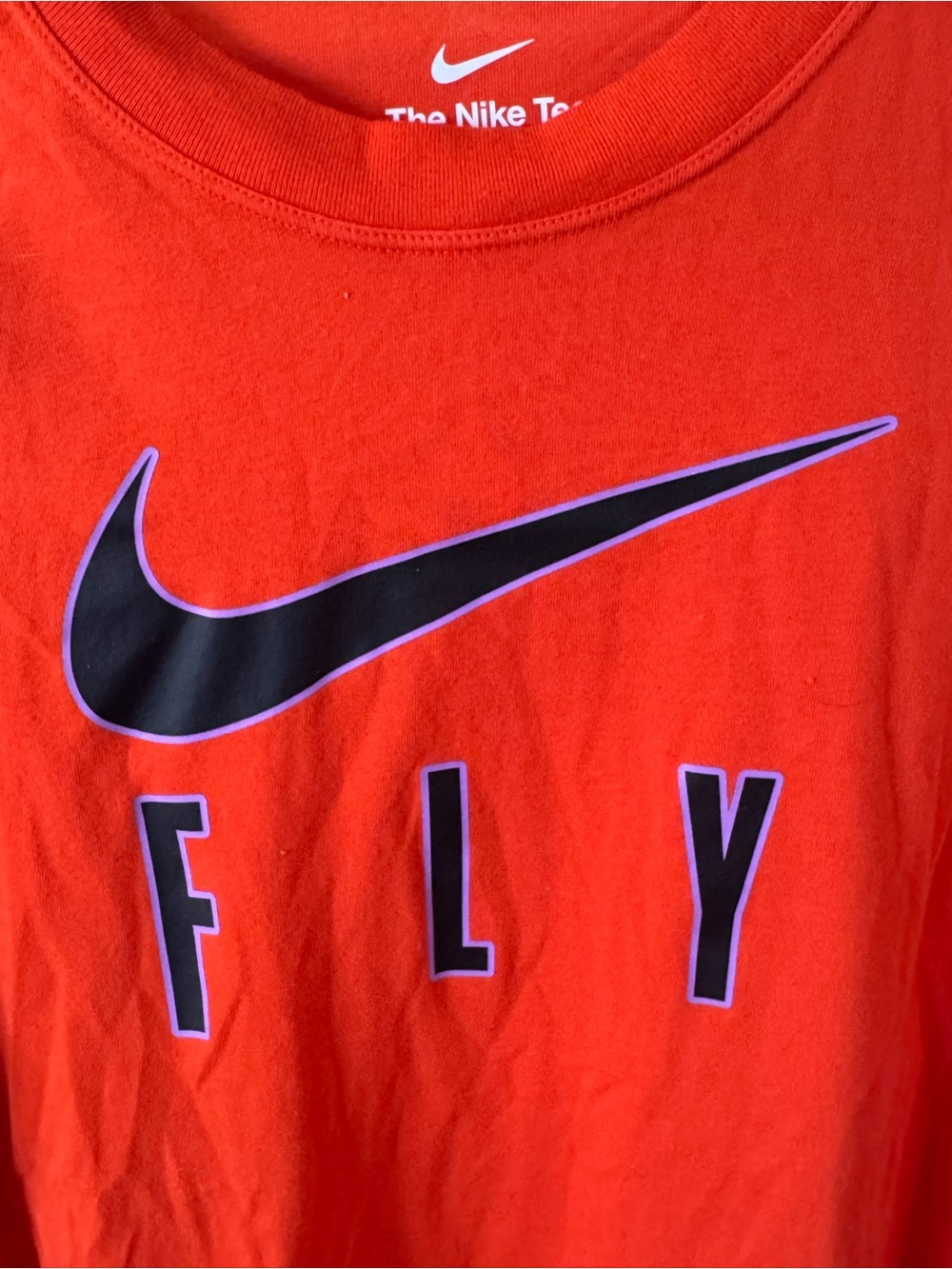 Nike Fly Red T-shirt with Black Swoosh loose fit - Picture 4 of 7